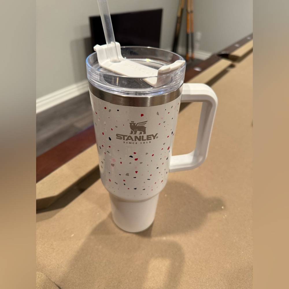 Target exclusive Terrazzo Confetti 40oz Stanley Cup